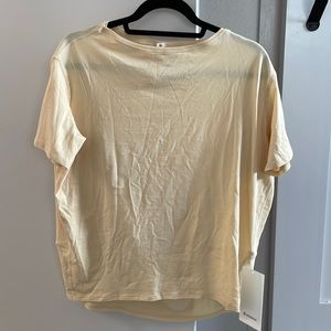 Lululemon Back in Action Short Sleeve